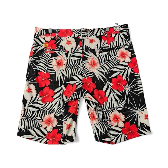 Loudmouth Golf Shorts Men 36X11 Floral Red Black White Hawaiian Preppy Chino EUC - Picture 2 of 10
